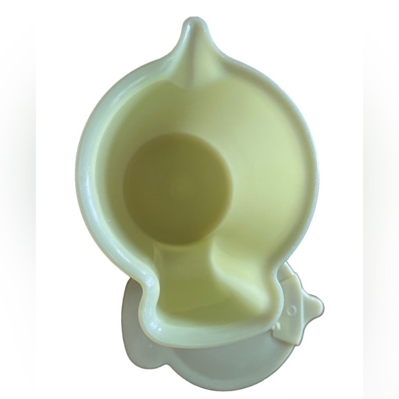 VINTAGE TUPPERWARE CREAM PITCHER - Picture 3 of 7